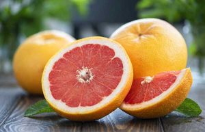 Comer naranjas y pomelos reduce el riesgo de accidentes cerebrovasculares
