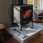 ¿Qué poner debajo de una estufa de leña? 52 ¿Qué poner debajo de una estufa de leña? 5